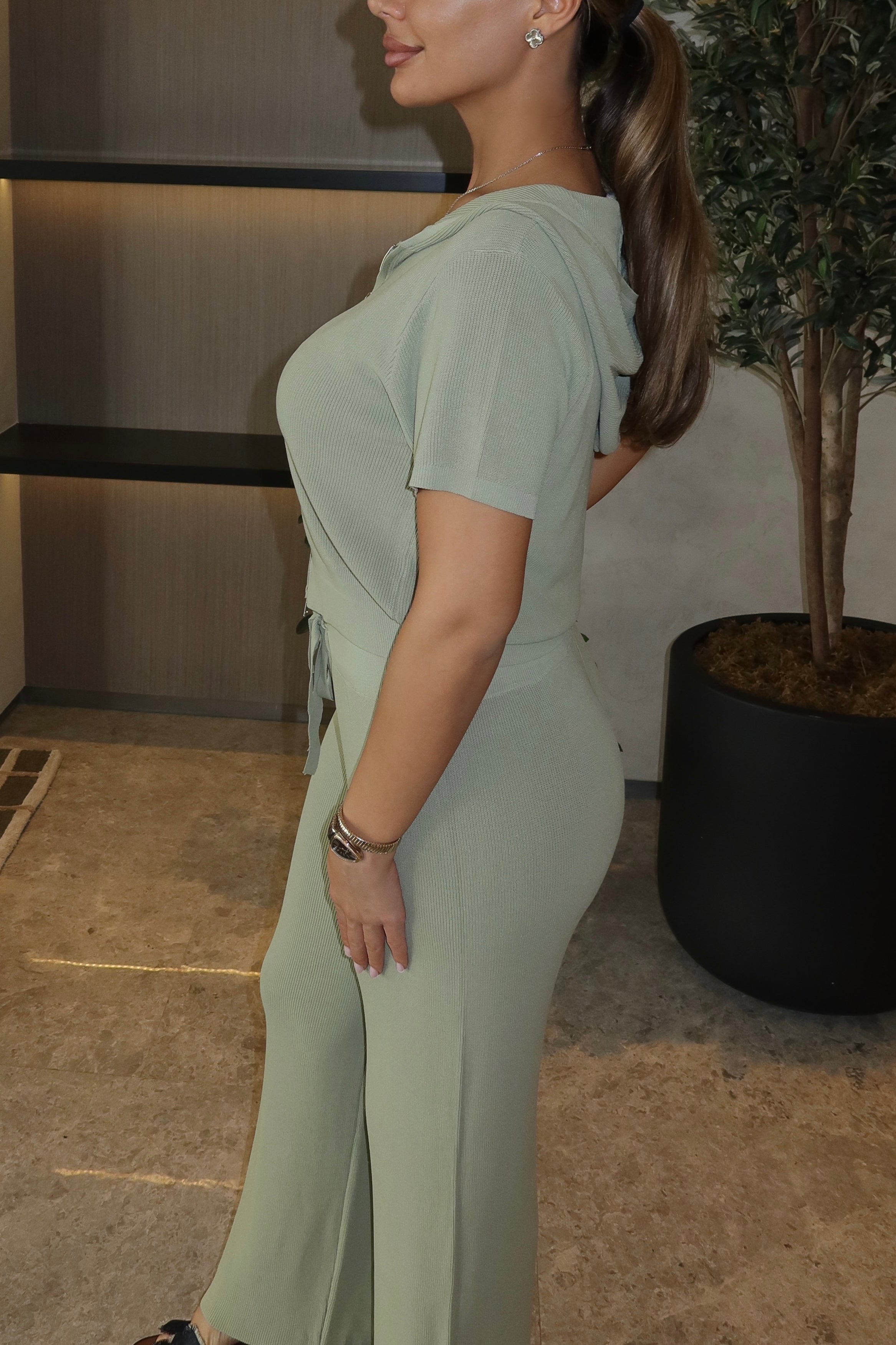 Vert Comfy Two-Piece